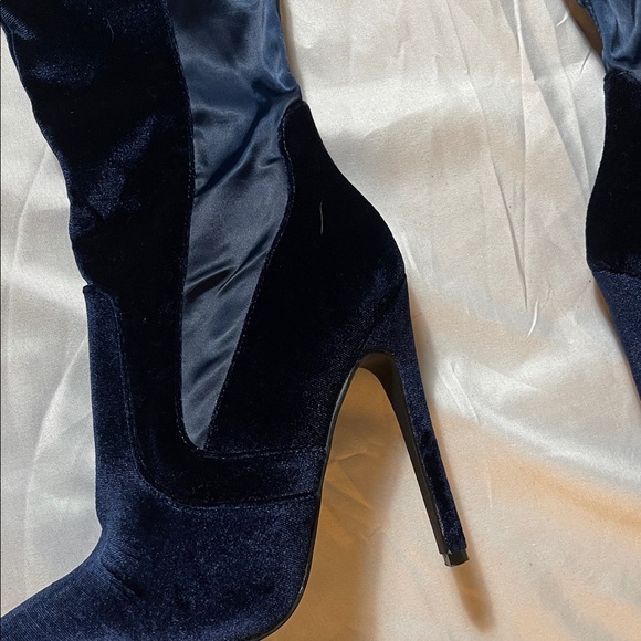 JustFab Midnight Velvet Over the Knee Boots - Picture 12 of 13